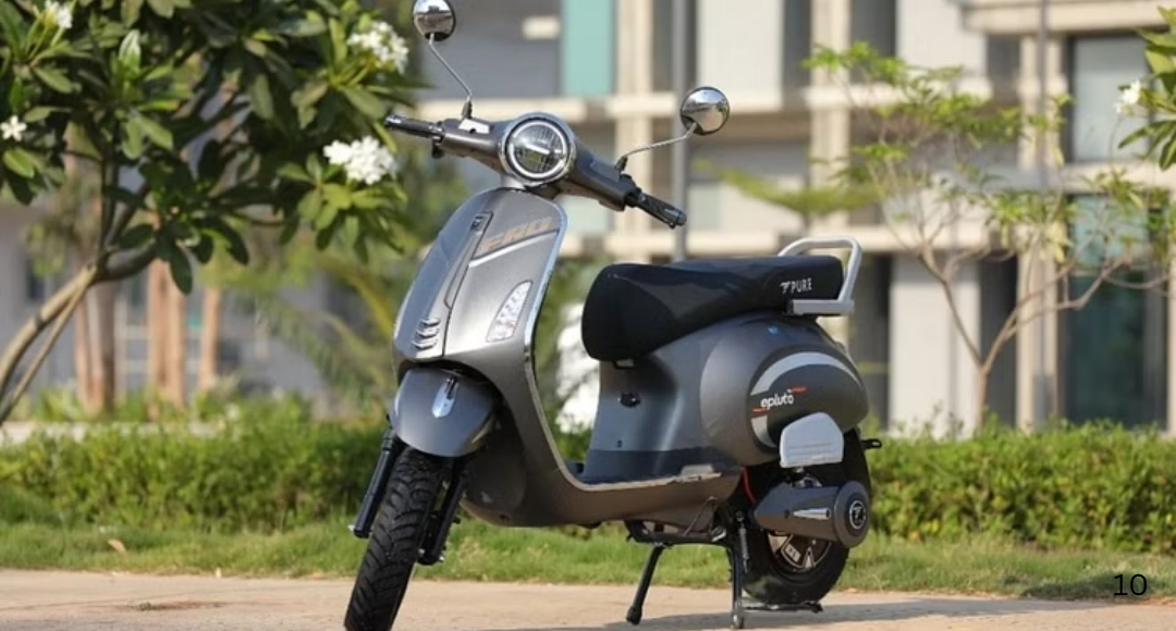 Pure EV E-Pluto 2024: खतरनाक लुक और शानदार परफॉर्मेंस से मचा रहा धूम, जानें कीमत और फीचर्स