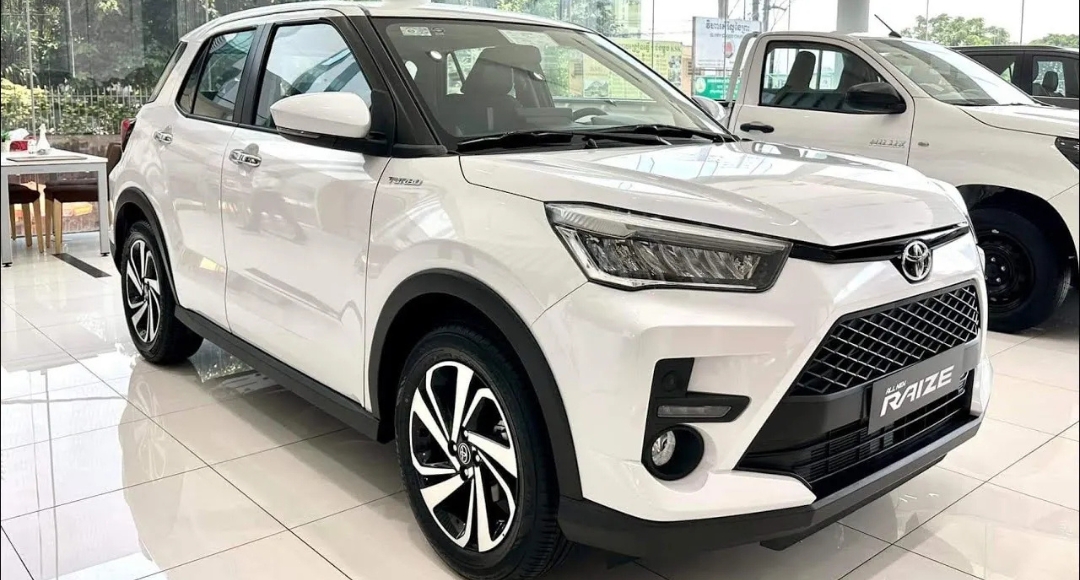 मात्र 1 लाख के बजट में Toyota की दमदार कार Raize खरीदें, जानें इसके फीचर्स और डिटेल्स

