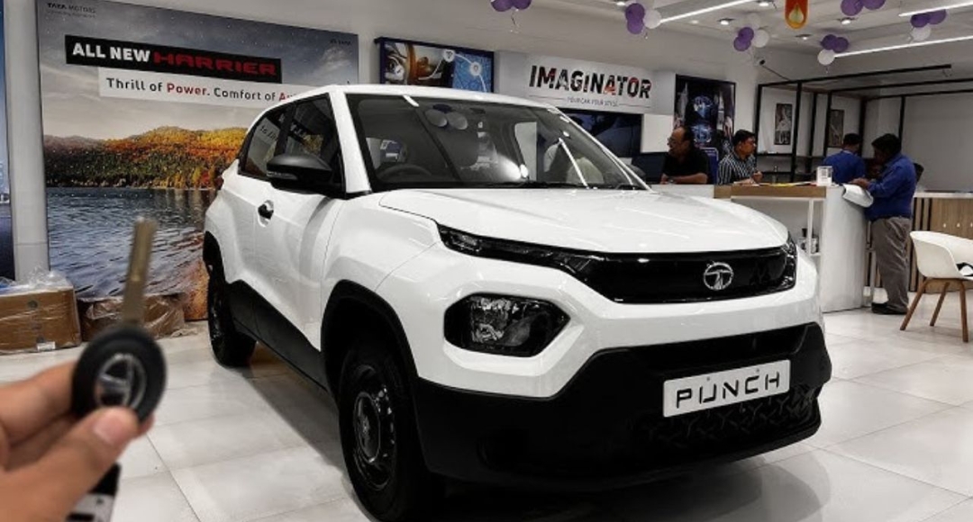 Tata Punch 2025: 30KM प्रति लीटर की धाकड़ माइलेज और किफायती कीमत पर लॉन्च हुई नई Tata Punch