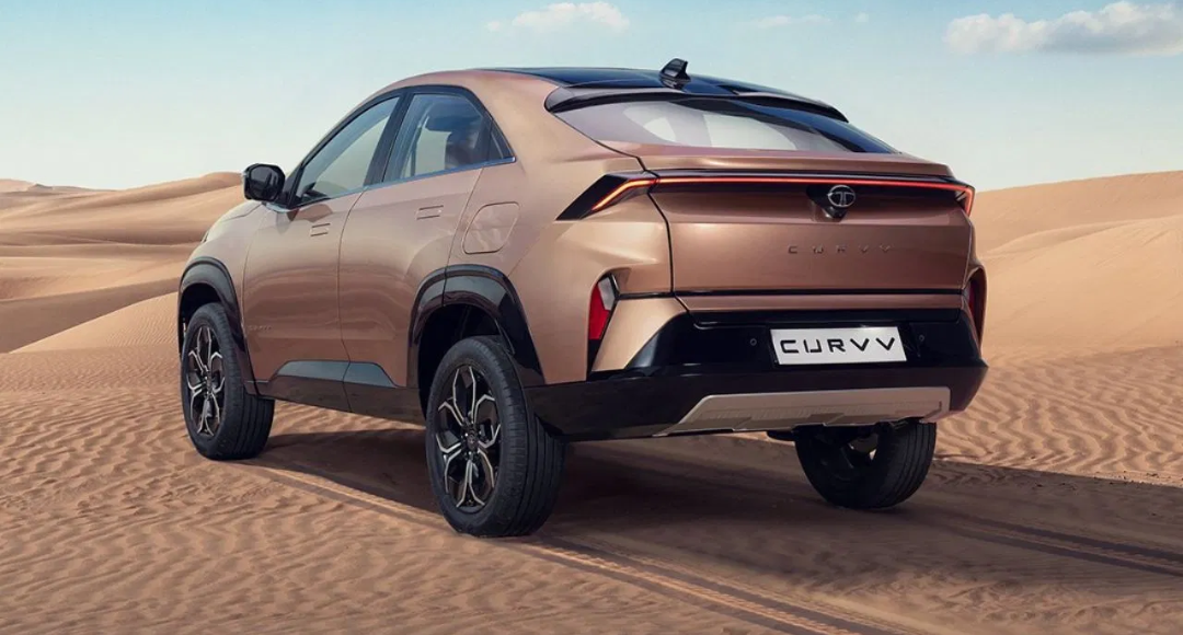 साल के अंत में धमाकेदार ऑफर: 585KM रेंज वाली Tata Curvv EV की कीमत में भारी कटौती!