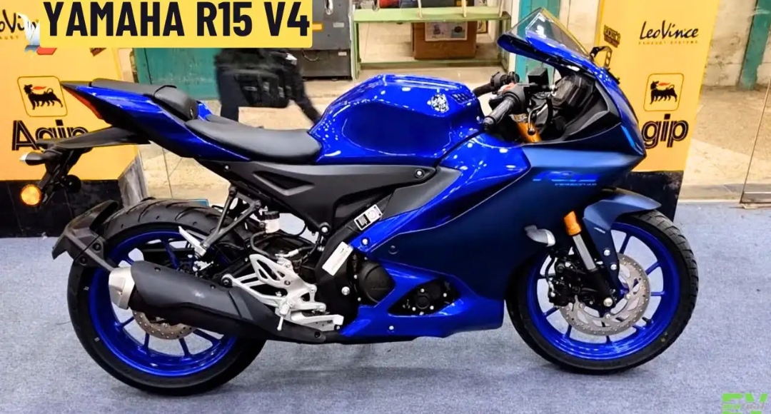 इस नए साल Yamaha R15 V4 बाइक खरीदना हुआ आसान: जानें कीमत और EMI प्लान्स