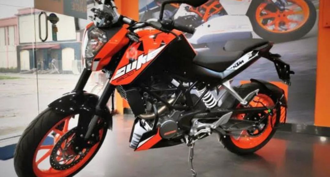199cc की शक्तिशाली इंजन और लग्जरी डिजाइन के साथ खरीदें KTM 200 Duke जानें फीचर्स, माइलेज और कीमत