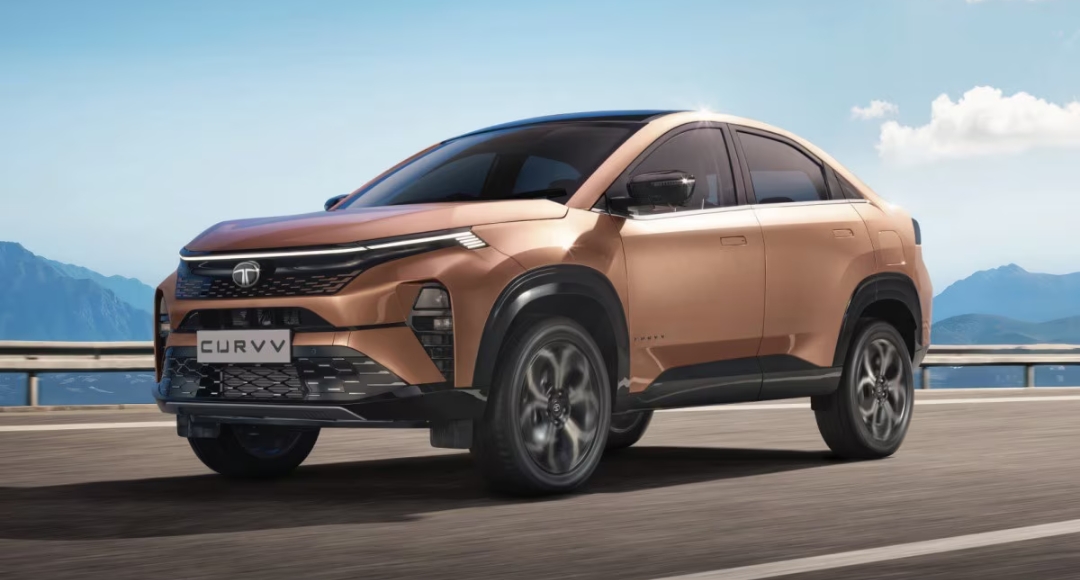 बेहतरीन डिजाइन और दमदार परफॉर्मेंस के साथ पेश हो रही है Tata Curvv 2025