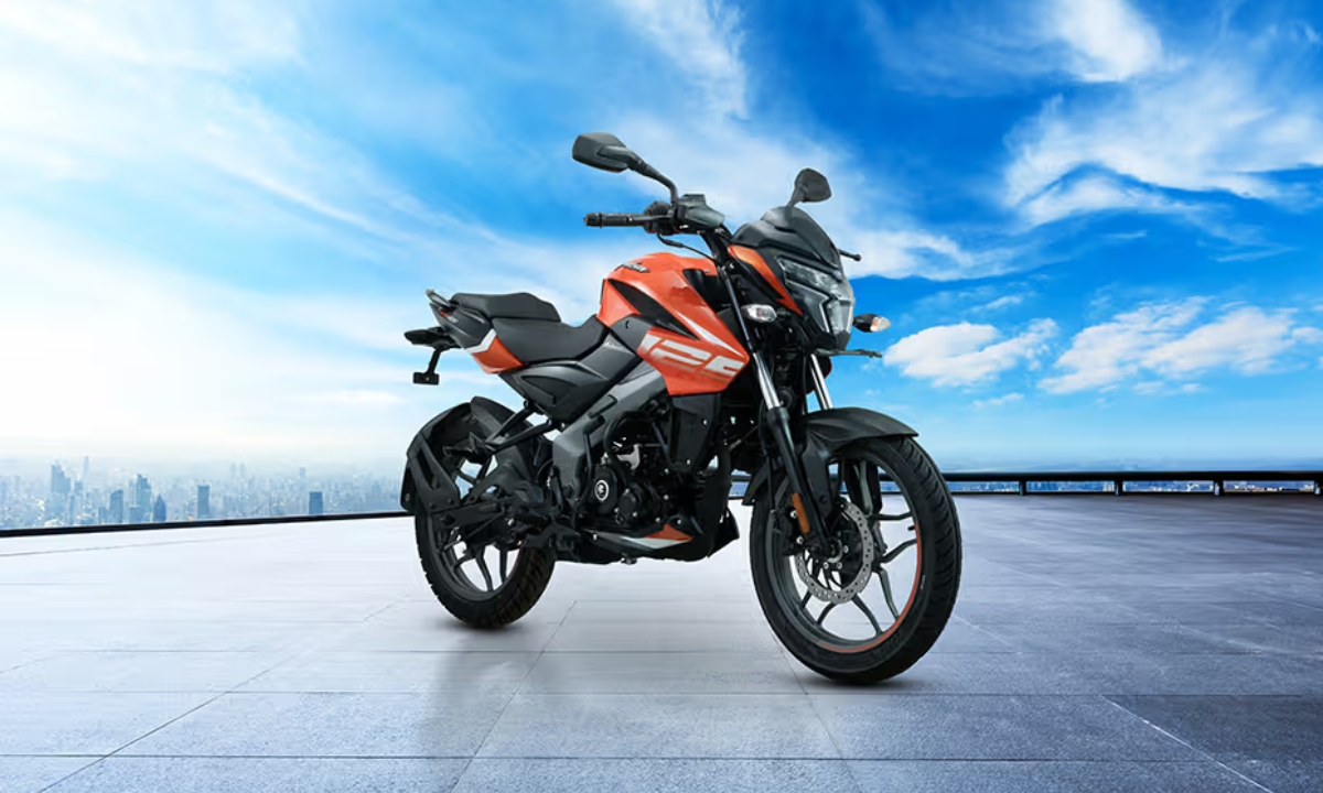 KTM को कड़ी टक्कर देगा Bajaj Pulsar NS125, कम कीमत में दमदार फीचर्स