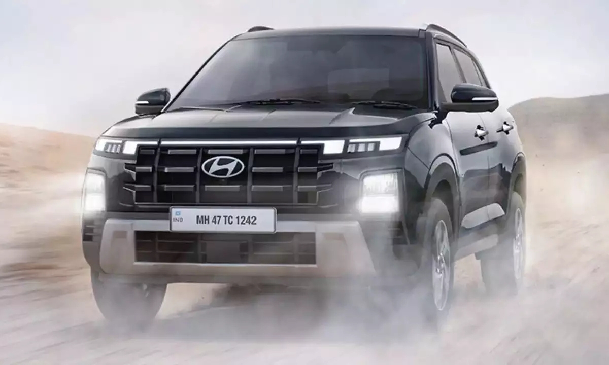 2025 मॉडल New Hyundai Creta ने मचाया धमाल, शानदार फीचर्स और कीमत जानकर रह जाएंगे दंग