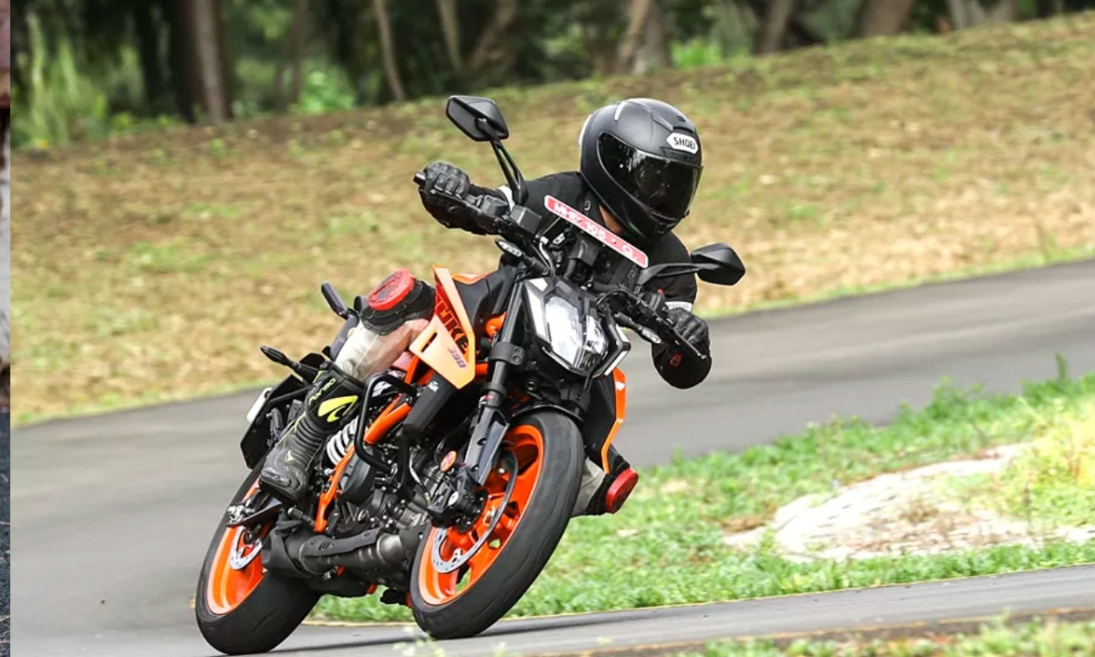 KTM 390 Duke: दमदार परफॉर्मेंस और स्टनिंग लुक्स का परफेक्ट कॉम्बिनेशन