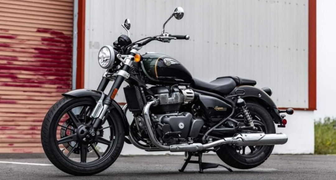 Royal Enfield Super Meteor 650: जबरदस्त कीमत में गिरावट, जानें नई कीमत और फीचर्स