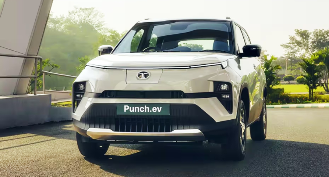 Tata Punch EV: स्टाइल, सेफ्टी और स्मार्टनेस का परफेक्ट मेल, हर सफर में भरोसे का एहसास