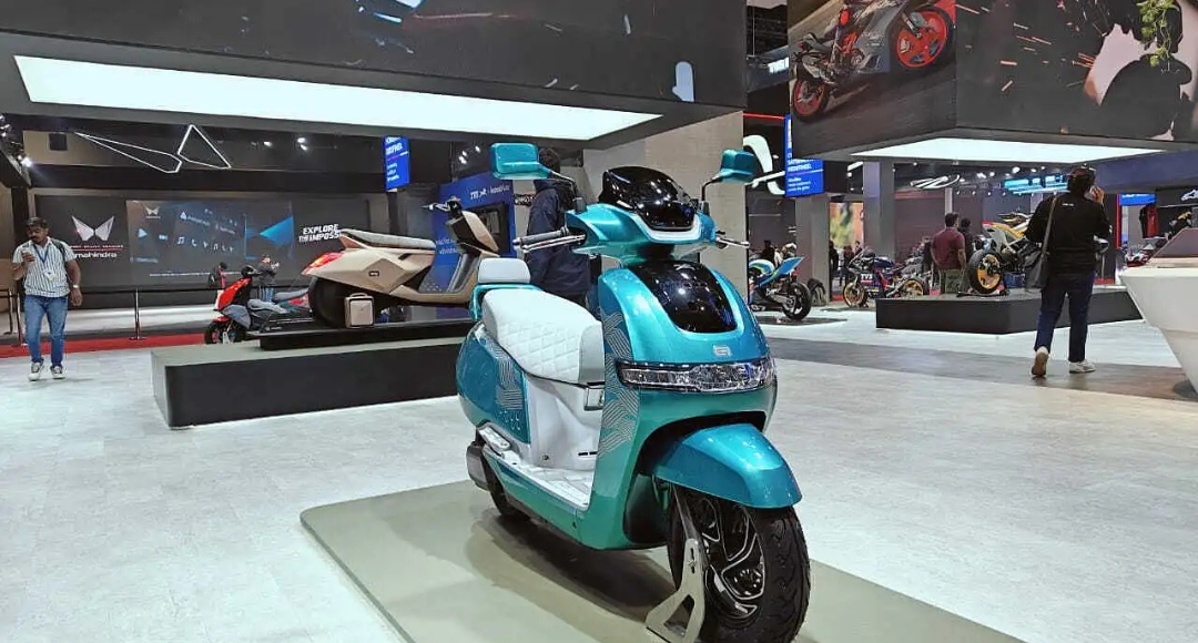 TVS iQube 2025: हरियाली के रास्ते पर एक नया कदम